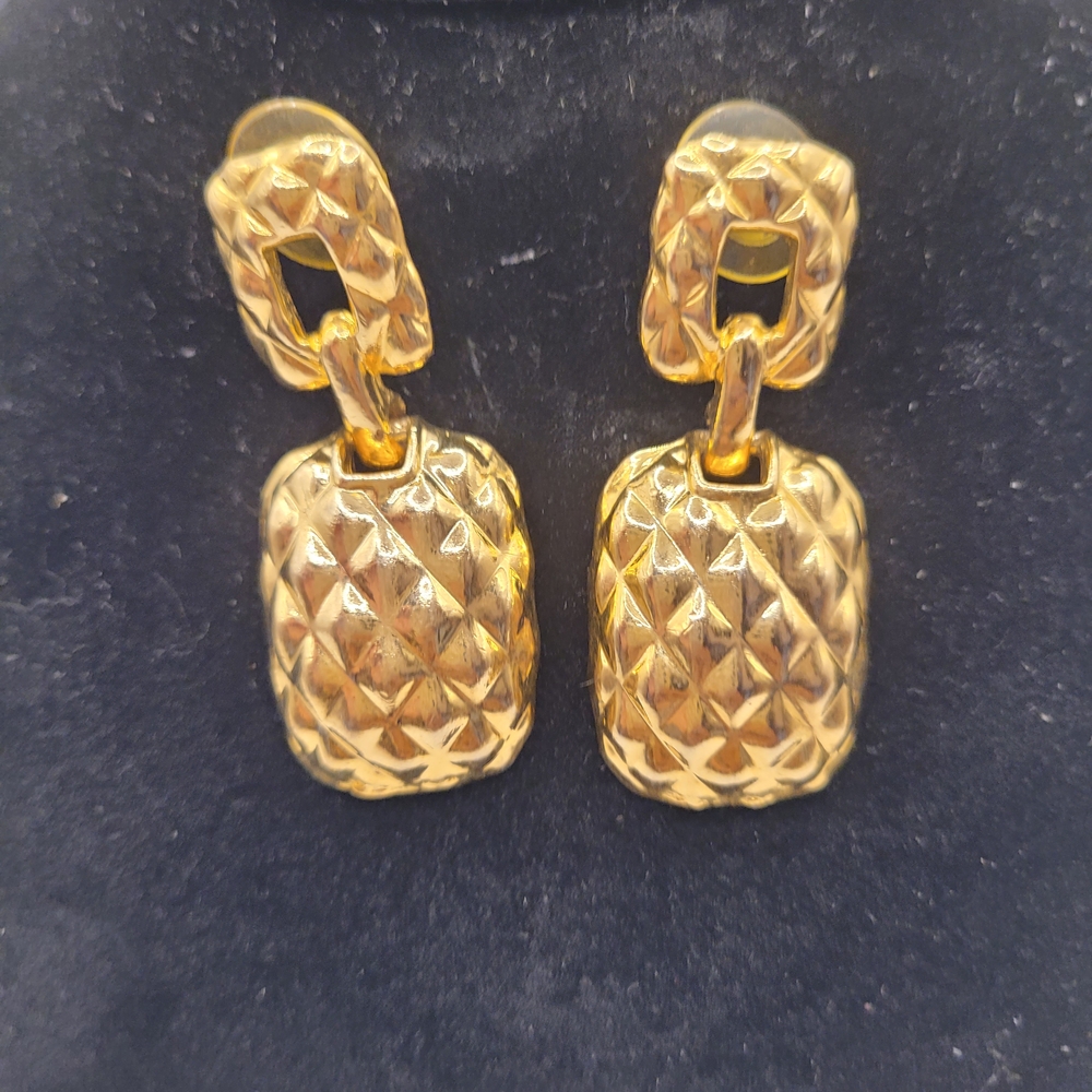 Elegant Gold-Tone Dangle Earrings